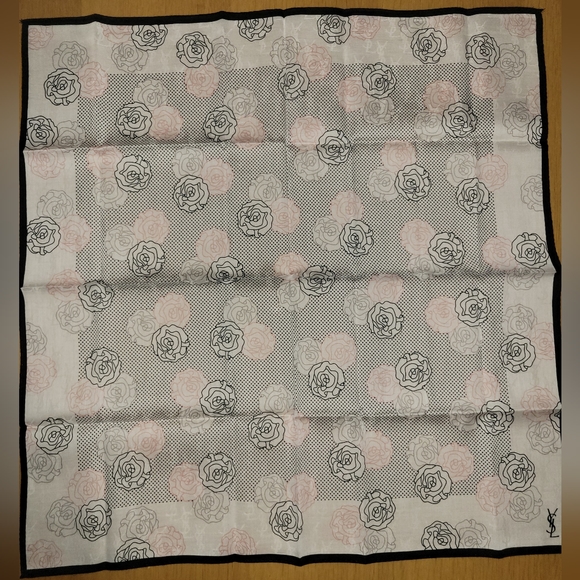 YSL Vintage Floral Scarf with Pink detailing 22x22 - Picture 4 of 4